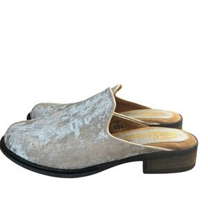 Sbicca Citrine Mule Womens 9M Ice Velvet Slip On Shoes Boho Quiet Luxury